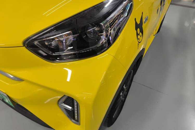 Used Chery New Energy Little Ant 2022 Revised Version Sweet Pink Edition Half-Sugar Version Lithium Iron Phosphate 30.7 kWh 30 kW 301 km