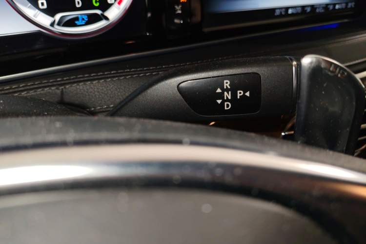 Used Mercedes-Benz S-Class AMG 2016 AMG S 63 L 4MATIC Gear Lever
