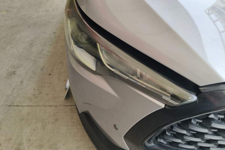 Used Toyota Corolla Cross 2022 2.0L Pioneer Edition Right Front Headlight