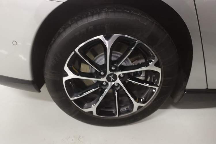 Used XPeng P7 2023 586E
