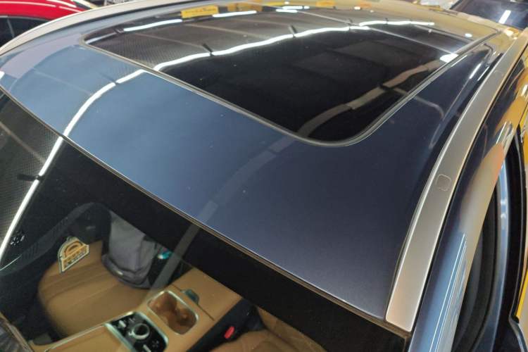 Used Geely Galaxy Galaxy Xingjian 7 EM-i 2025 120km Flagship Edition
