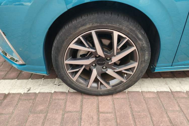 Used Dongfeng Aeolus Yixuan 2020 230T Automatic Cool Track Edition
