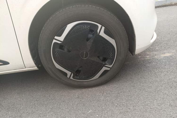 Used Dongfeng NAMMI 01 2024 New Edition 330 Plus Smart+