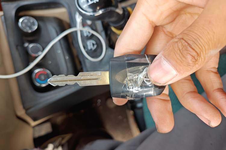 Used CHANGAN KUAYUE Xing V7 2022 1.6L Gasoline Comfort Version 5-Seater Liftback Door DAM16KR Vehicle Key