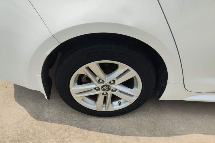 Used Toyota Levin 2019 Dual-Engine 1.8H E-CVT Luxury Edition China VI Standard