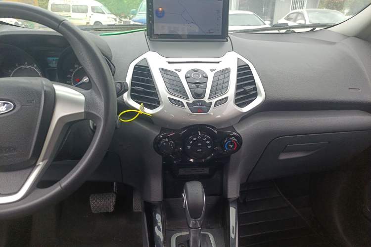 Used Ford EcoSport 2013 1.5L Automatic Fashion Model
