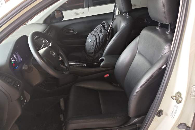 Used Honda Vezel 2020 1.5L CVT Elite Edition
