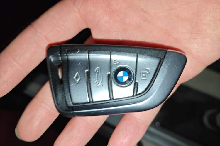 Used BMW 5 Series 2022 Restyled 525Li M Sport Package Vehicle Key
