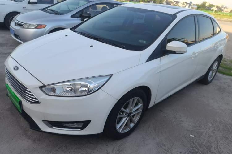 Used Ford Focus 2015 Sedan 1.6L Automatic Trend Model