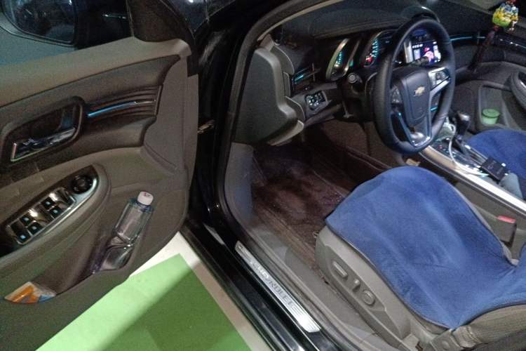 Used Chevrolet Malibu 2012 2.0L Automatic Luxury Edition Driver Seat