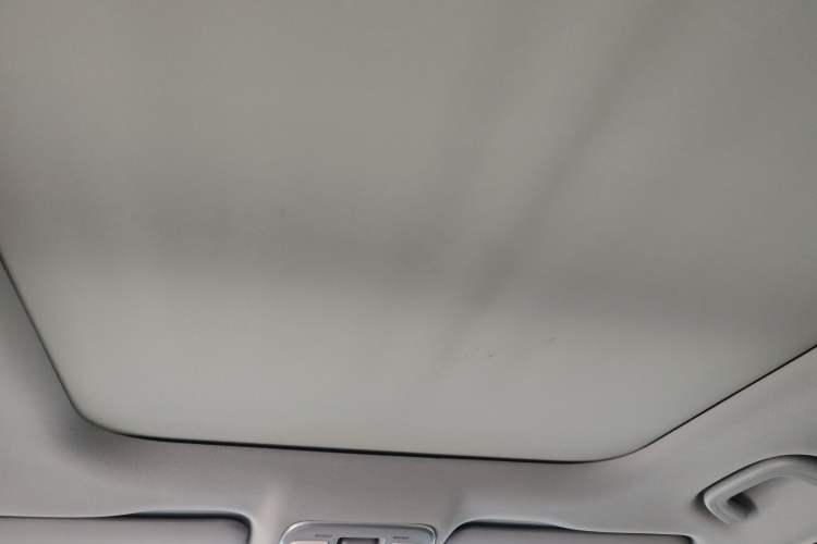 Used Geely Auto Emgrand X7 Sport 2022 1.8TD DCT Zhiya Trim