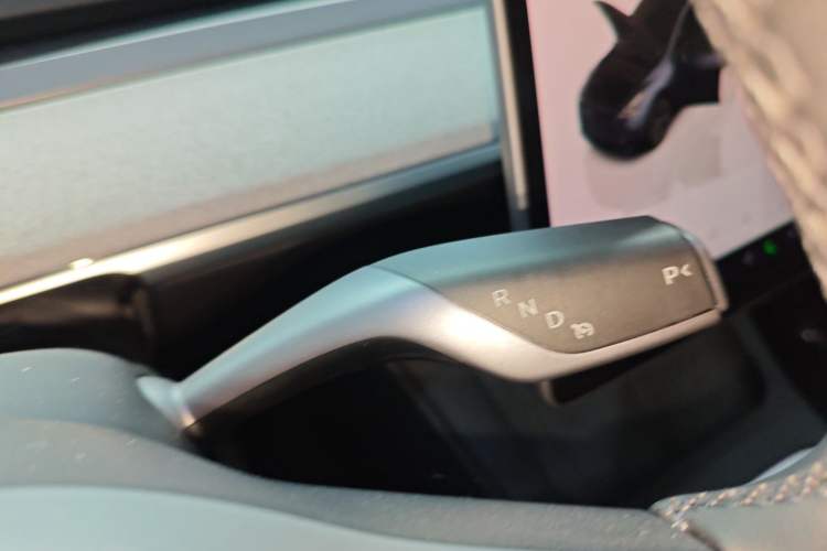 Used Tesla Model Y 2024 Rear-Wheel-Drive Version