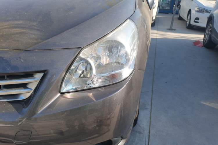 Used Toyota Verso 2014 Starlight 180E CVT Elite Edition