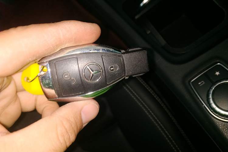 Used Mercedes-Benz GLA 2018 GLA 200 Sport Edition Vehicle Key