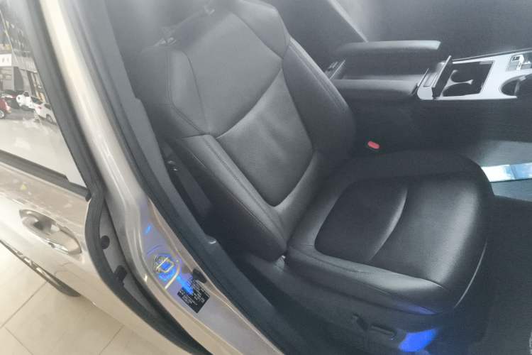 Used Toyota SIENNA 2021 2.5L Hybrid Platinum Edition
