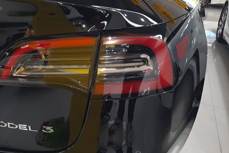 Used Tesla Model 3 2022 Rear-Wheel-Drive Version