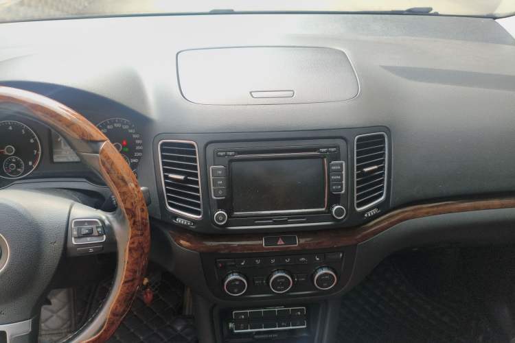 Used Volkswagen Sharan 2013 2.0 TSI Comfort Model
