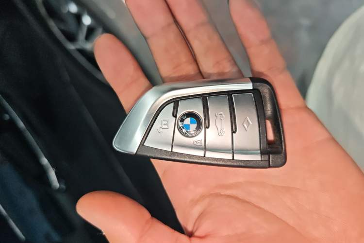 Used BMW 5 Series New Energy 2022 535Le M Sport Package Interior 1