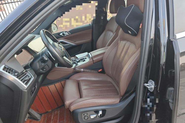 Used BMW X6 2021 xDrive40i Luxury Model with M Sport Package