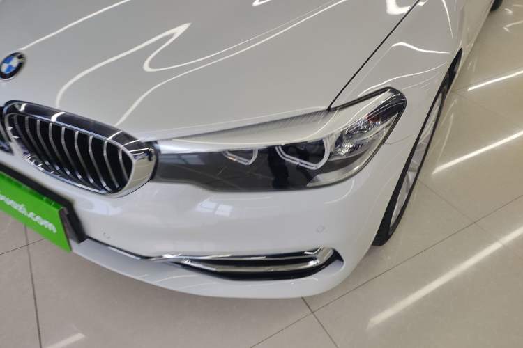 Used BMW 5 Series 2019 530Li Leading Model Luxury Package
