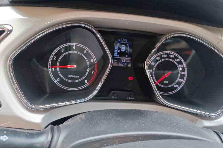 Used JAC Group Refine S2 2015 1.5L Manual Luxury Model Instrument Cluster