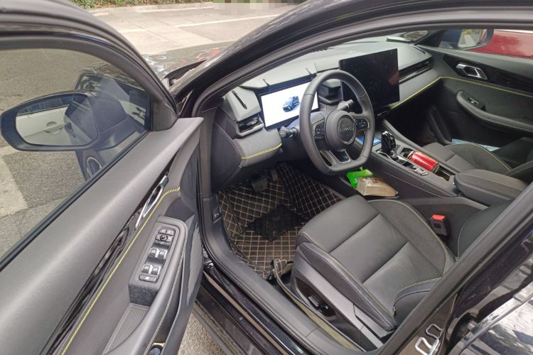 Used Lynk & Co 03 2025 1.5TD DCT Champion Edition Pro