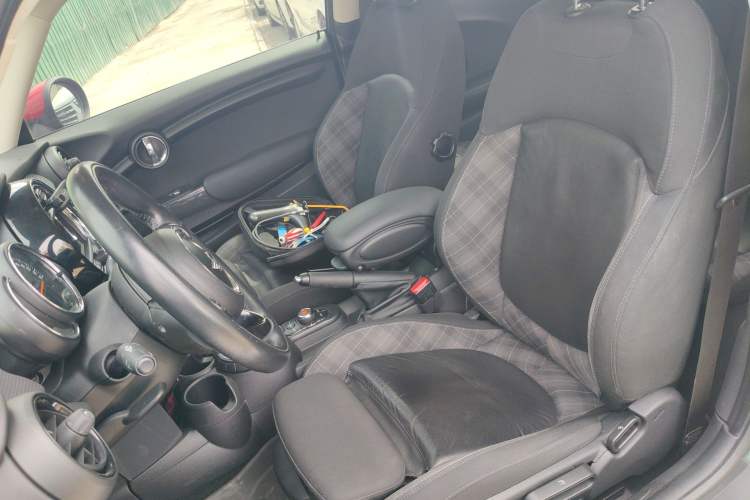 Used MINI 2016 1.5T COOPER Left Front Seat