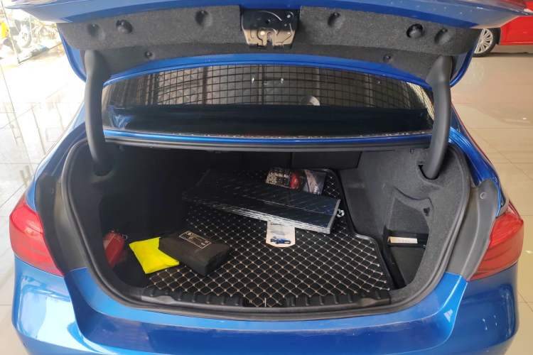 Used BMW 3 Series 2018 320Li Leading Model M Sport Package