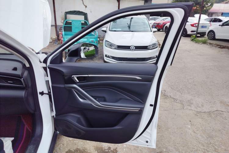 Used Bestune T55 2023 1.5T Automatic Leap Model
