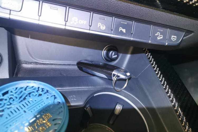 Used Audi A4 2017 45 TFSI allroad quattro Sport model Vehicle Key