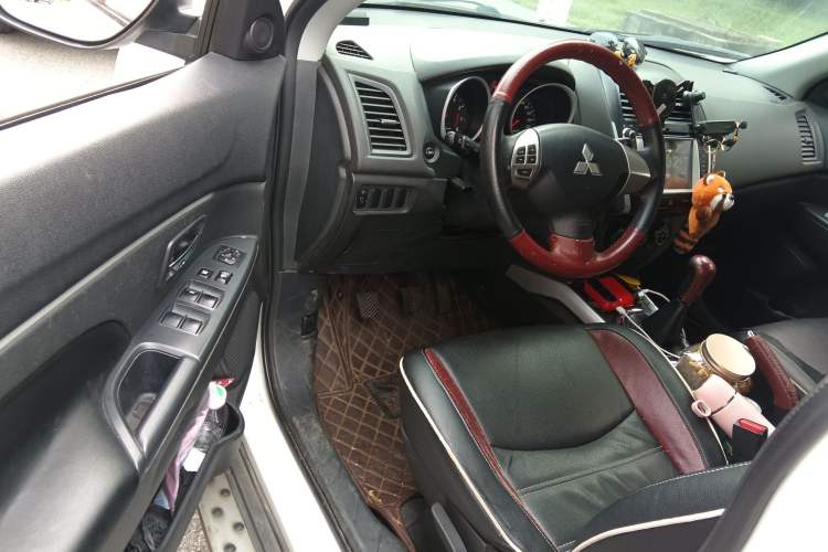 Used Mitsubishi ASX 2013 1.6L Manual Two-Wheel Drive Standard Edition Driver Seat