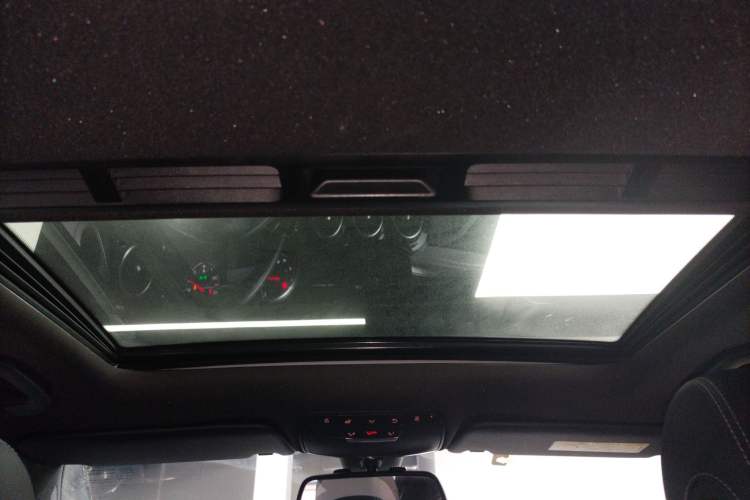 Used Mercedes-Benz C-Class 2015 C 200 Sport Edition
