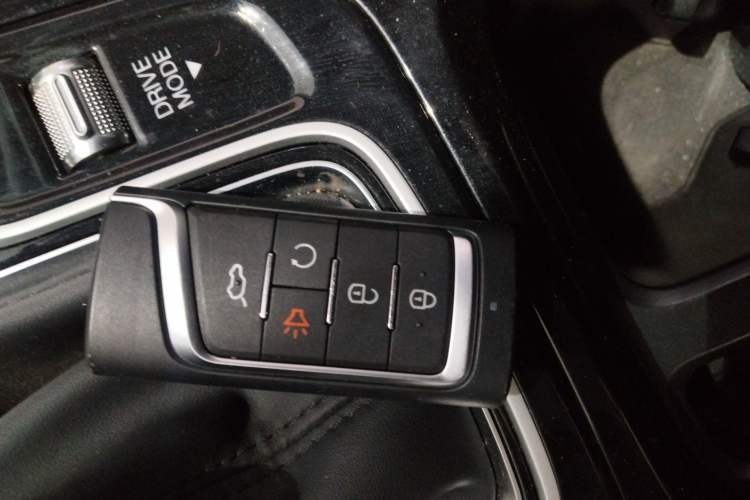 Used GAC Trumpchi M6 2023 PRO 270T DCT Luxury Edition Interior 1