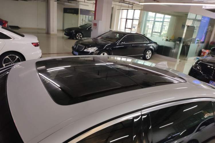 Used BMW 5 Series 2022 Restyled 530Li Leading Edition M Sport Package Roof