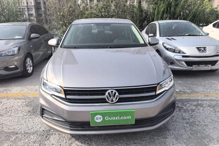 Used Volkswagen Bora 2019 Revised Version 1.5L Automatic Fashionable Style China VI