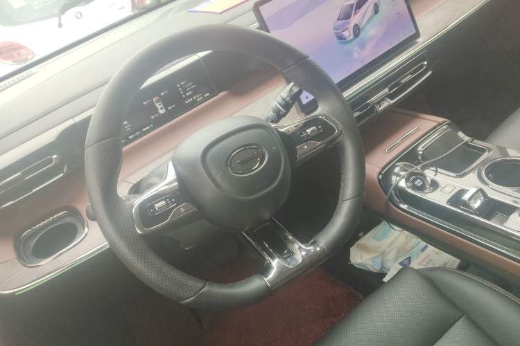 Used GAC Trumpchi E8 New Energy 2024 150km MAX+
