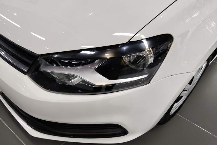 Used Volkswagen Polo 2016 1.4L Automatic Trendy Model
