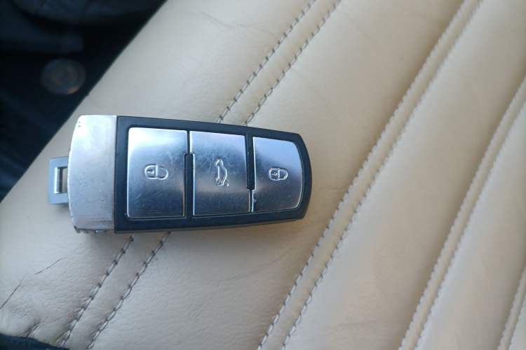 Used Volkswagen FAW-Volkswagen CC 2016 1.8TSI Prestige Model