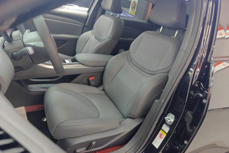 Used XPeng MONA M03 2025 620 Ultra-Long Range Plus