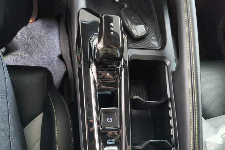 Used Geely Auto Coolray 2022 Bin Yue COOL 1.5TD DCT Ignite Edition