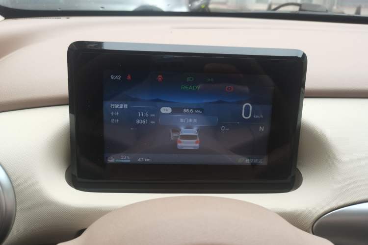 Used Wuling Hongguang MINIEV 2025 Four-Door Version Advanced Edition Instrument Cluster