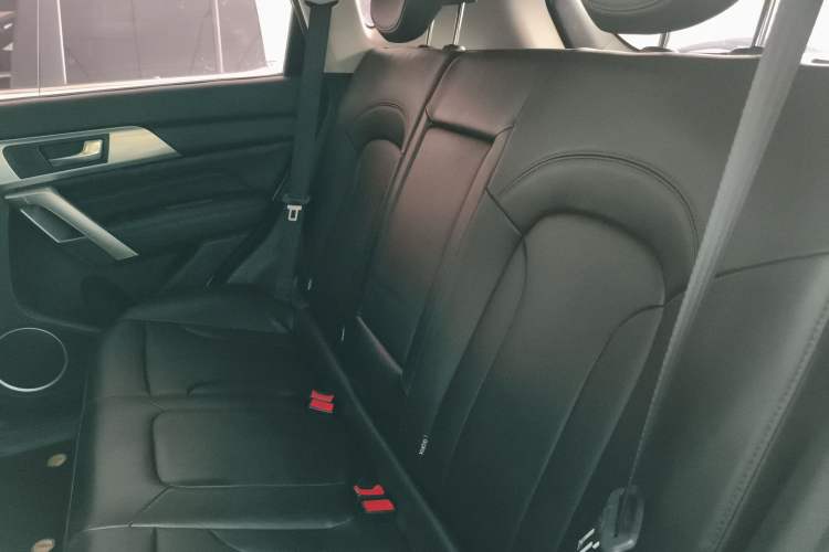 Used Haval H2 2018 Red-Label 1.5T Dual-Clutch Two-Wheel-Drive Luxury Model Left Rear Seat