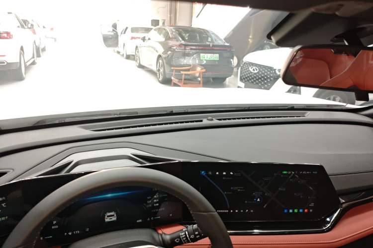 Used CHANGAN X5 PLUS 2026 Model, Second Generation, 1.5T Transcendence PRO
