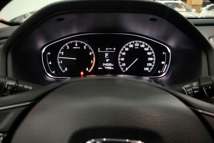 Used Honda Accord 2018 230TURBO Comfort Version National V
