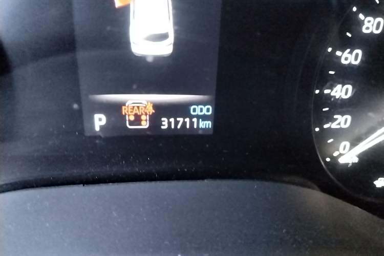 Used Toyota Granvia 2023 2.5L Hybrid Luxury Edition
