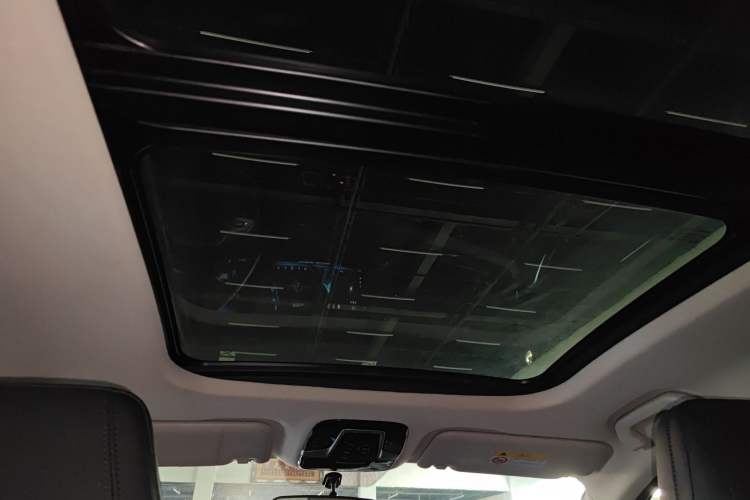 Used SOL QX 2021 300T DCT Luxury Smart Connectivity Version