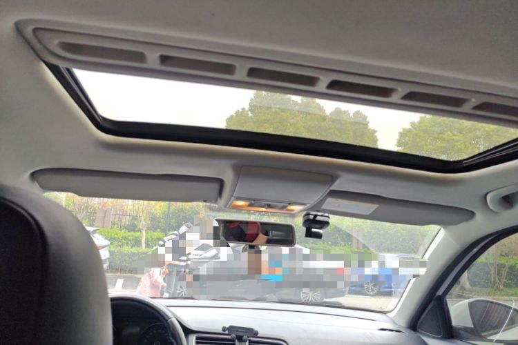 Used Volkswagen Lavida 2015 1.6L Automatic Comfort Edition