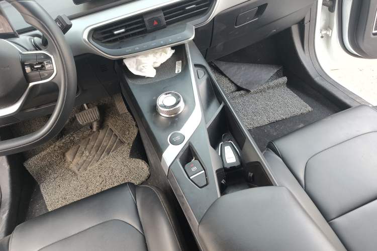 Used Geometry A 2024 410KM Travel Edition