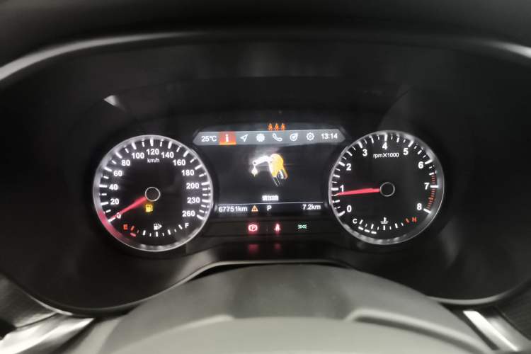 Used Brilliance V7 2018 280T DCT Luxury Model 5 Seats
