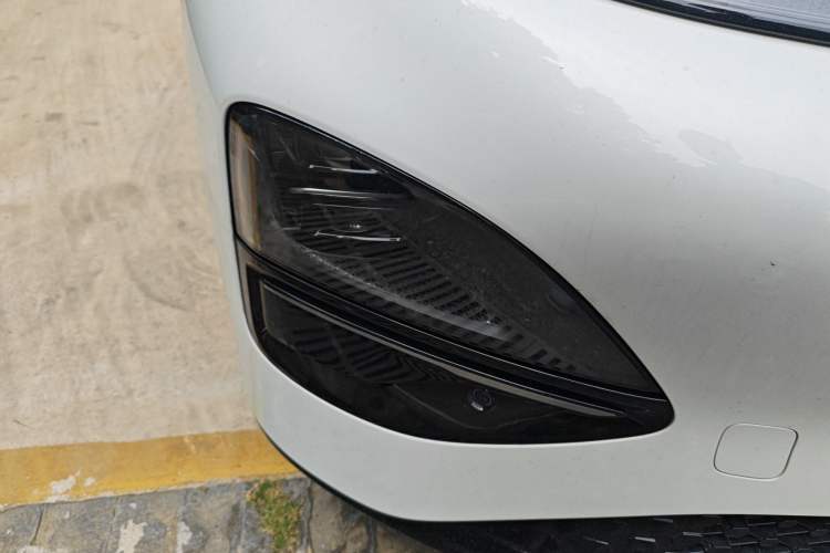 Used XPeng G6 2023 580 Long-Range Pro Right Front Headlight